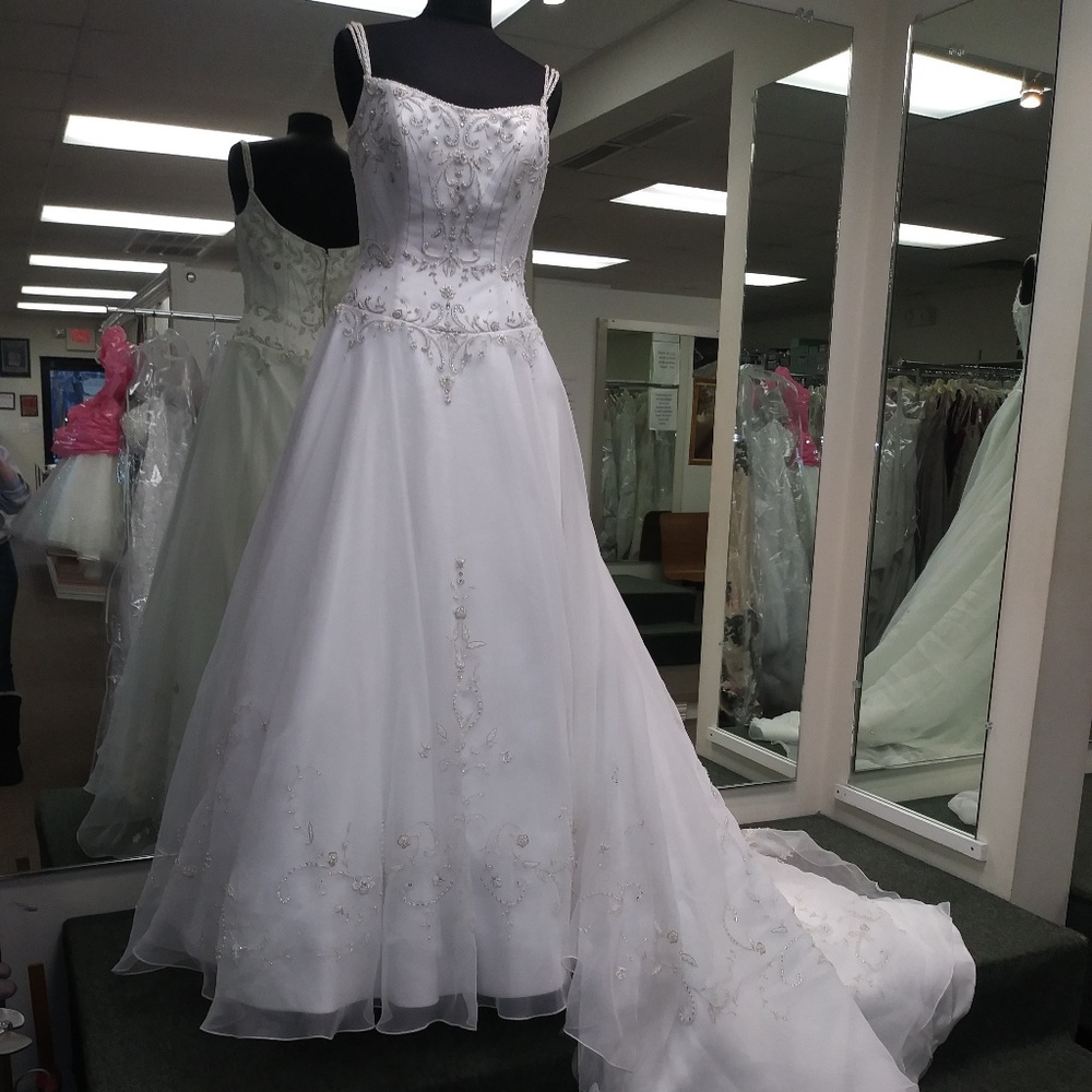 Moonlight  H9591 White Wedding Gown